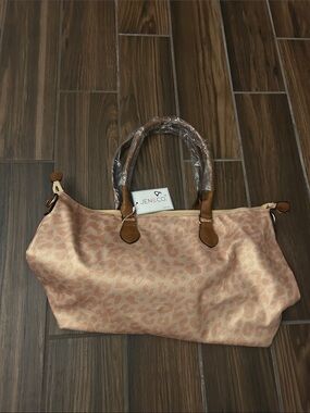 Jenn & Co Women's Peach Leopard Print Tote Bag
